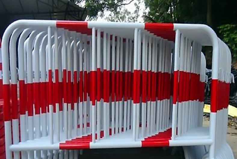 1522905740626284.png 護(hù)欄網(wǎng),市政護(hù)欄網(wǎng),欄網(wǎng)廠家