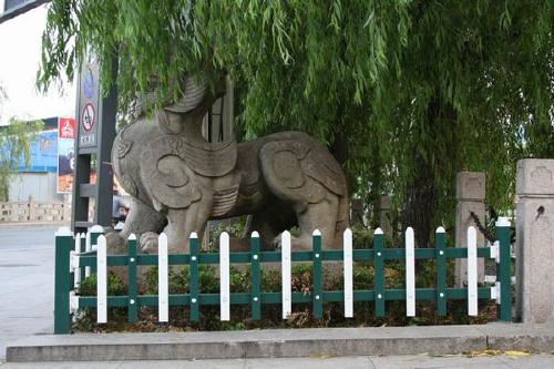 1523161988194804.jpg 護(hù)欄網(wǎng),市政護(hù)欄網(wǎng),欄網(wǎng)廠家