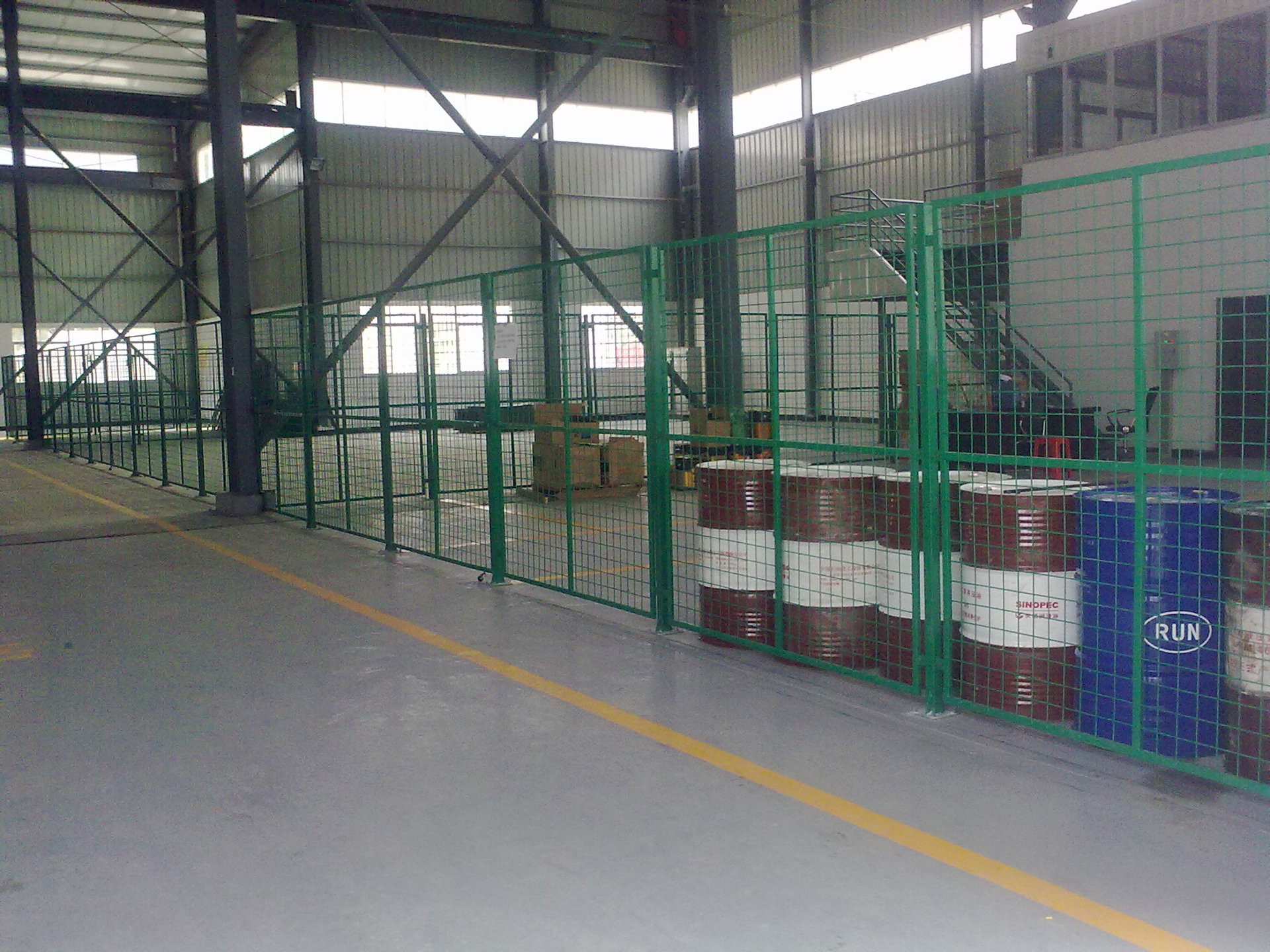 1523407653415859.jpg 護(hù)欄網(wǎng),市政護(hù)欄網(wǎng),欄網(wǎng)廠家