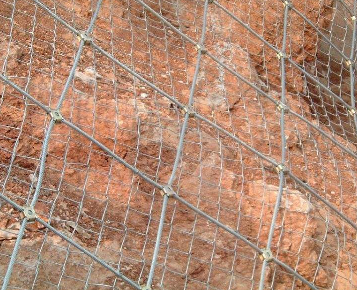 柔性邊坡防護網(wǎng) 柔性邊坡防護網(wǎng)