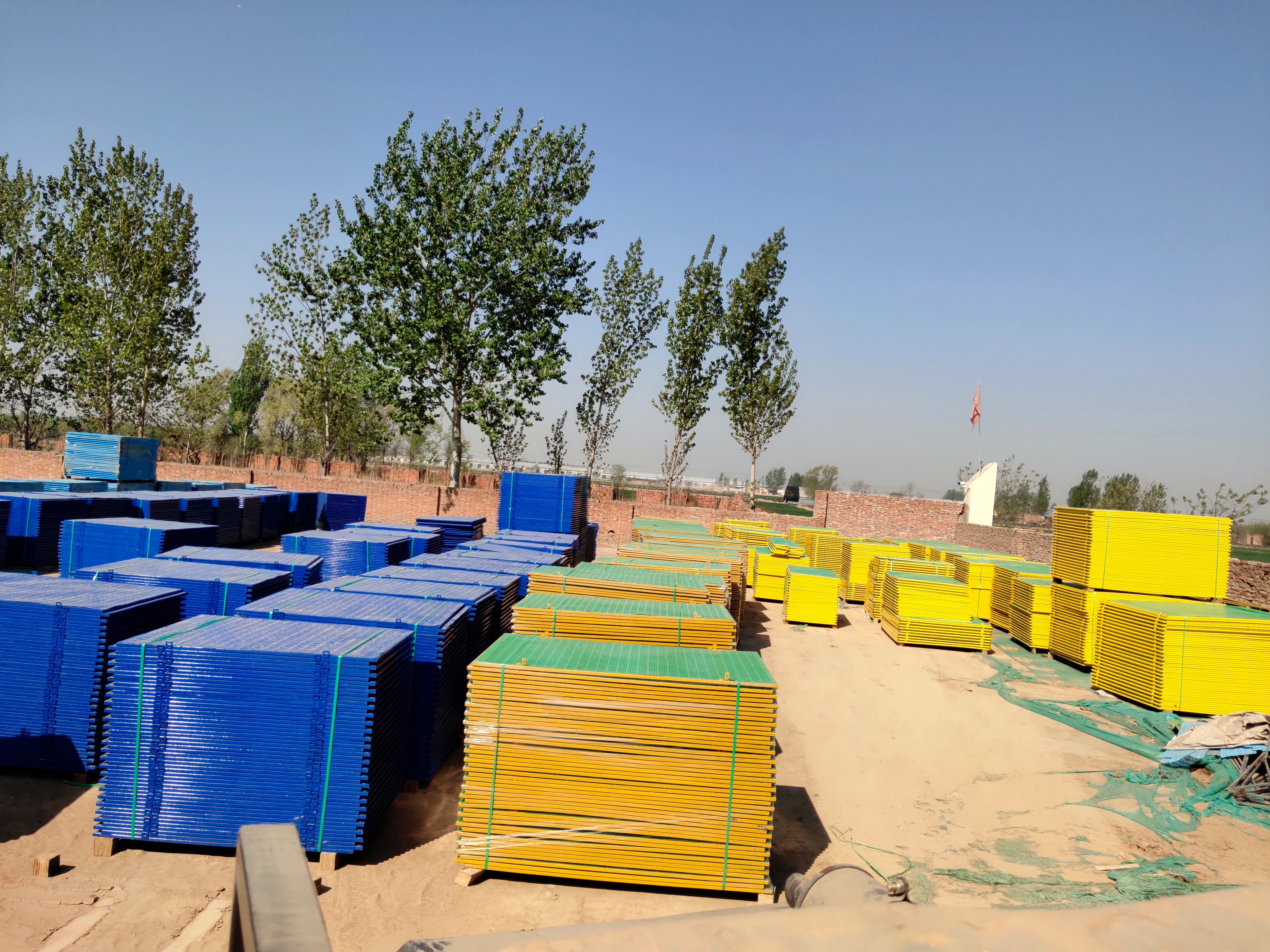 高層防護(hù)網(wǎng) 高層防護(hù)網(wǎng)