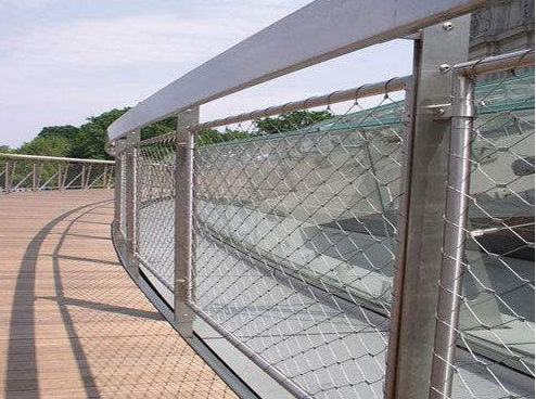 不銹鋼防護(hù)網(wǎng) 不銹鋼防護(hù)網(wǎng)