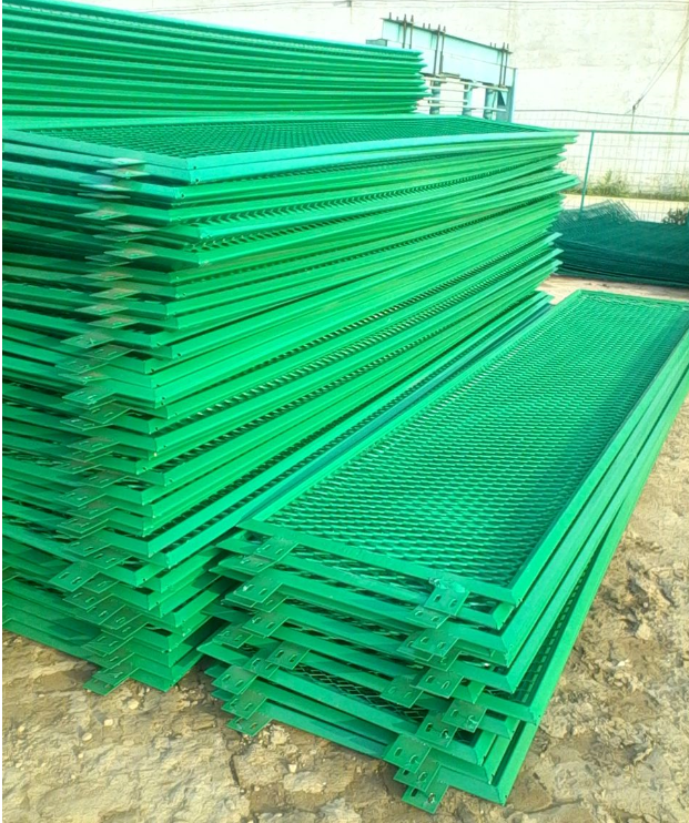 防眩網(wǎng)隔離柵 防眩網(wǎng)隔離柵