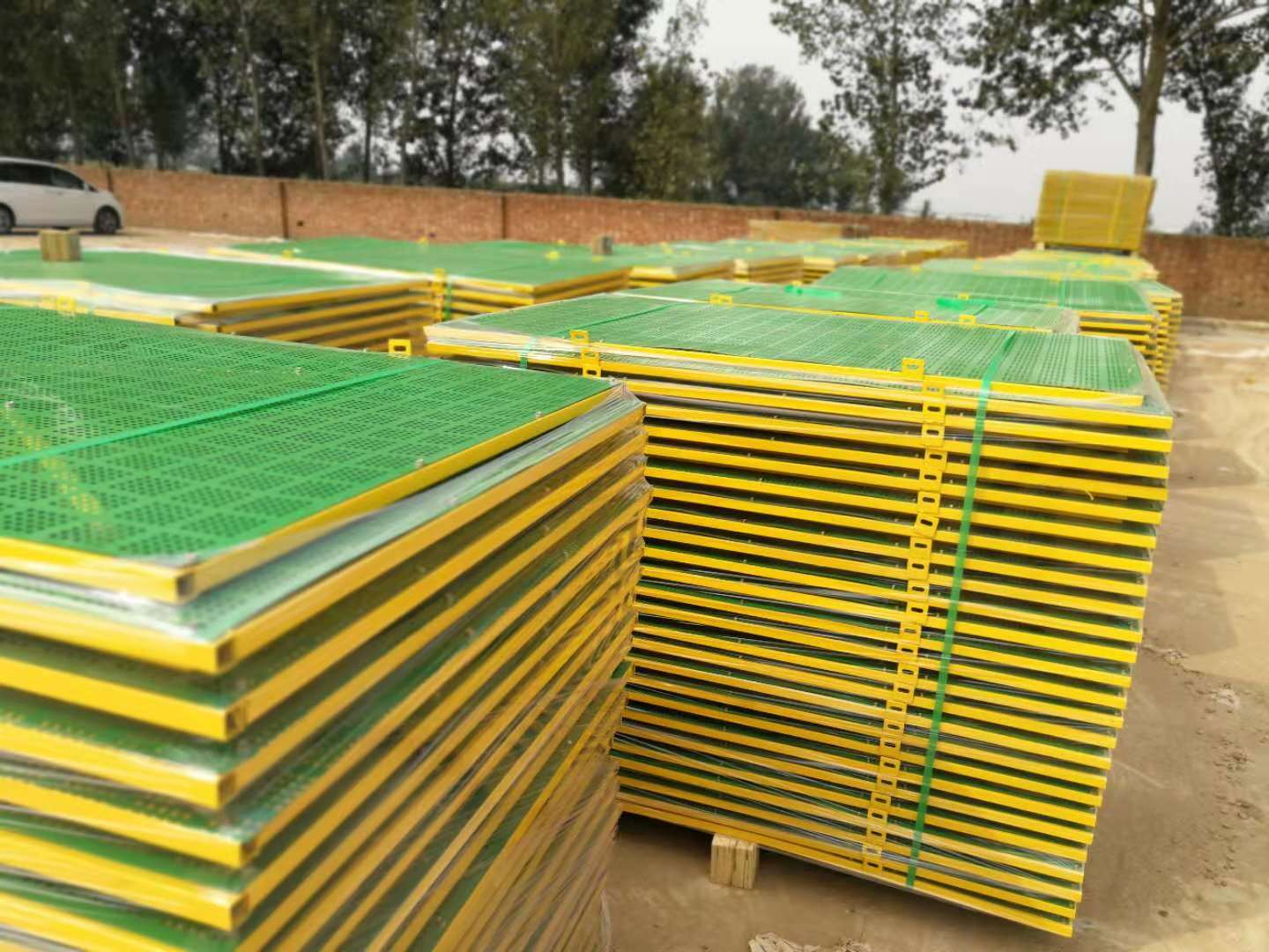 提升架防護(hù)網(wǎng) 提升架防護(hù)網(wǎng)