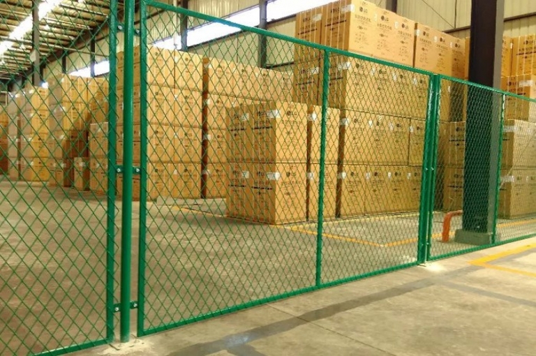 車(chē)間隔離網(wǎng)護(hù)欄網(wǎng)規(guī)格