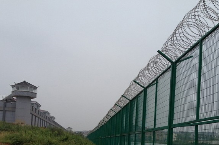 機(jī)場隔離柵